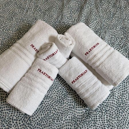 Praetorian Apartment Рим Екстериор снимка